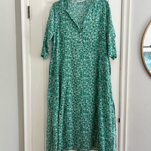 Roller Rabbit Green Sundress with Notched Collar and 3/4 Sleeves